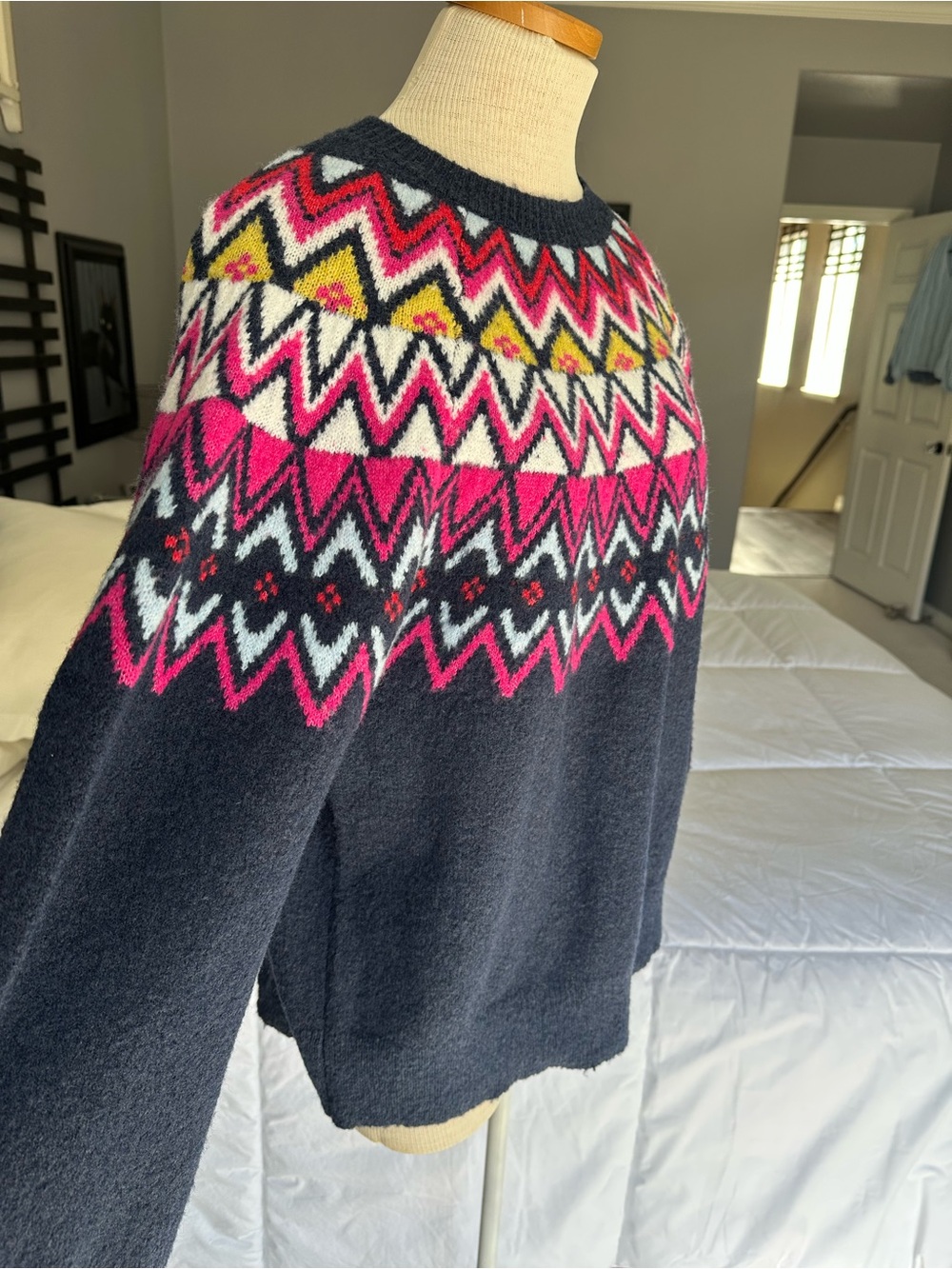 Caslon Nordstrom Fair Isle Crewneck Navy Sweater with Accents size large - Picture 5 of 11